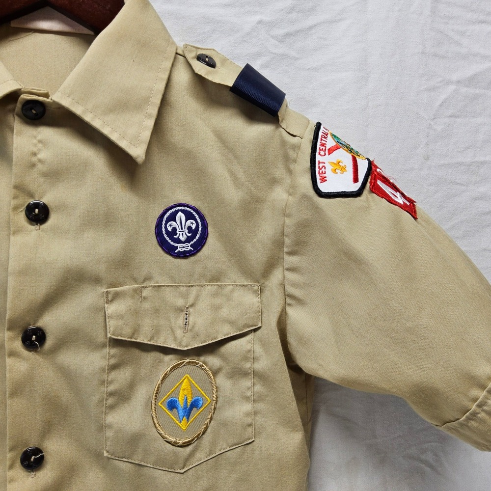 Boy Scouts of America Uniform Shirt Kids Youth Large Tan Short Sleeve Patches